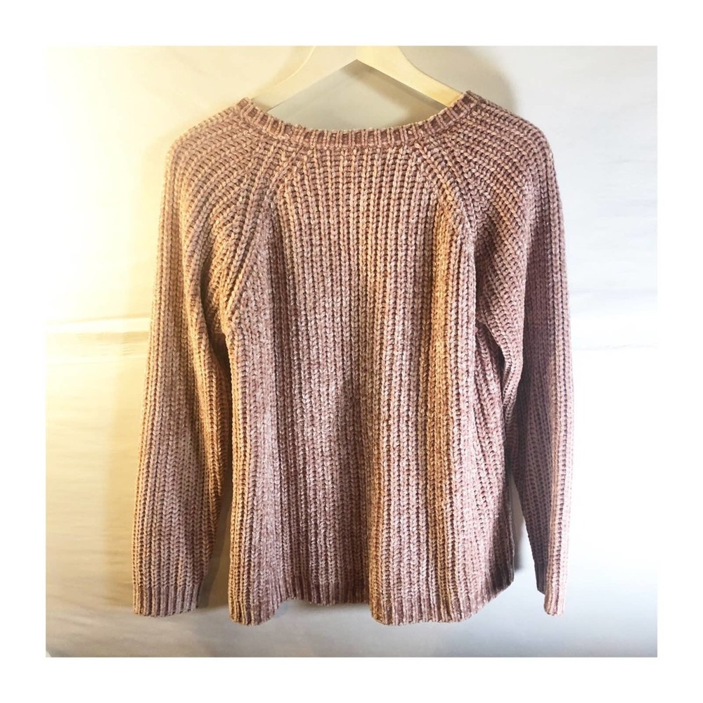 Altar'd State Sweater Size L - Picture 5 of 6
